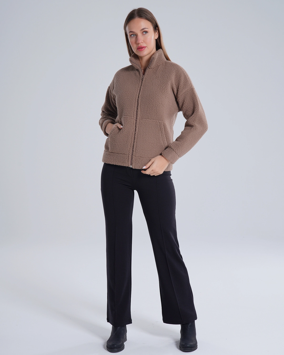 Kuzu Kumaş Kadın Ceket Rahat Yaka