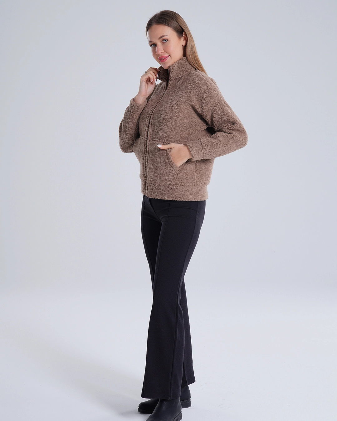 Kuzu Kumaş Kadın Ceket Rahat Yaka