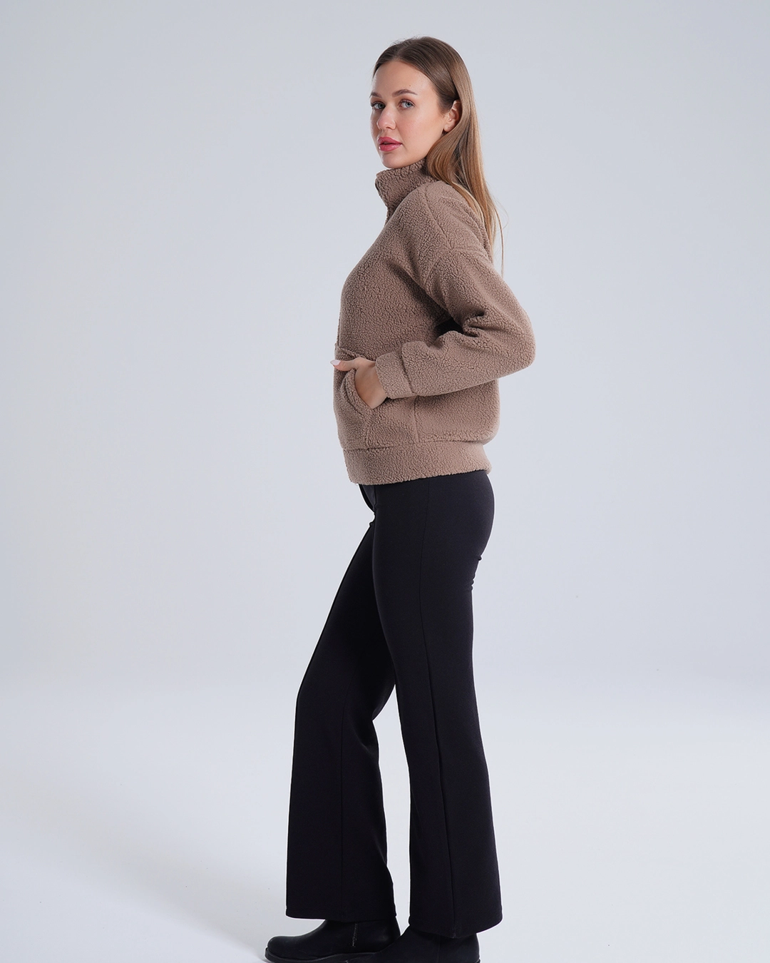 Kuzu Kumaş Kadın Ceket Rahat Yaka